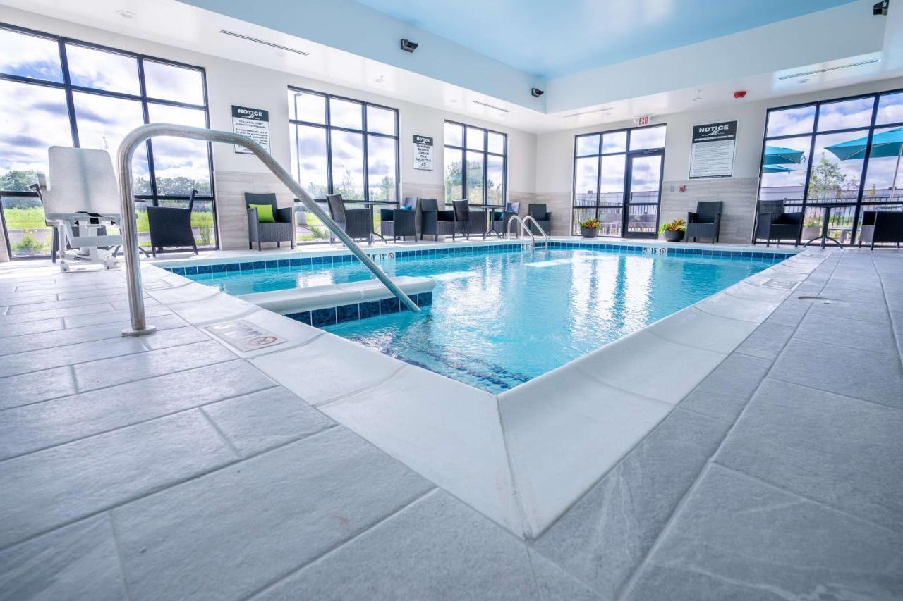 Hampton Inn By Hilton Huntley Chicago Buitenkant foto