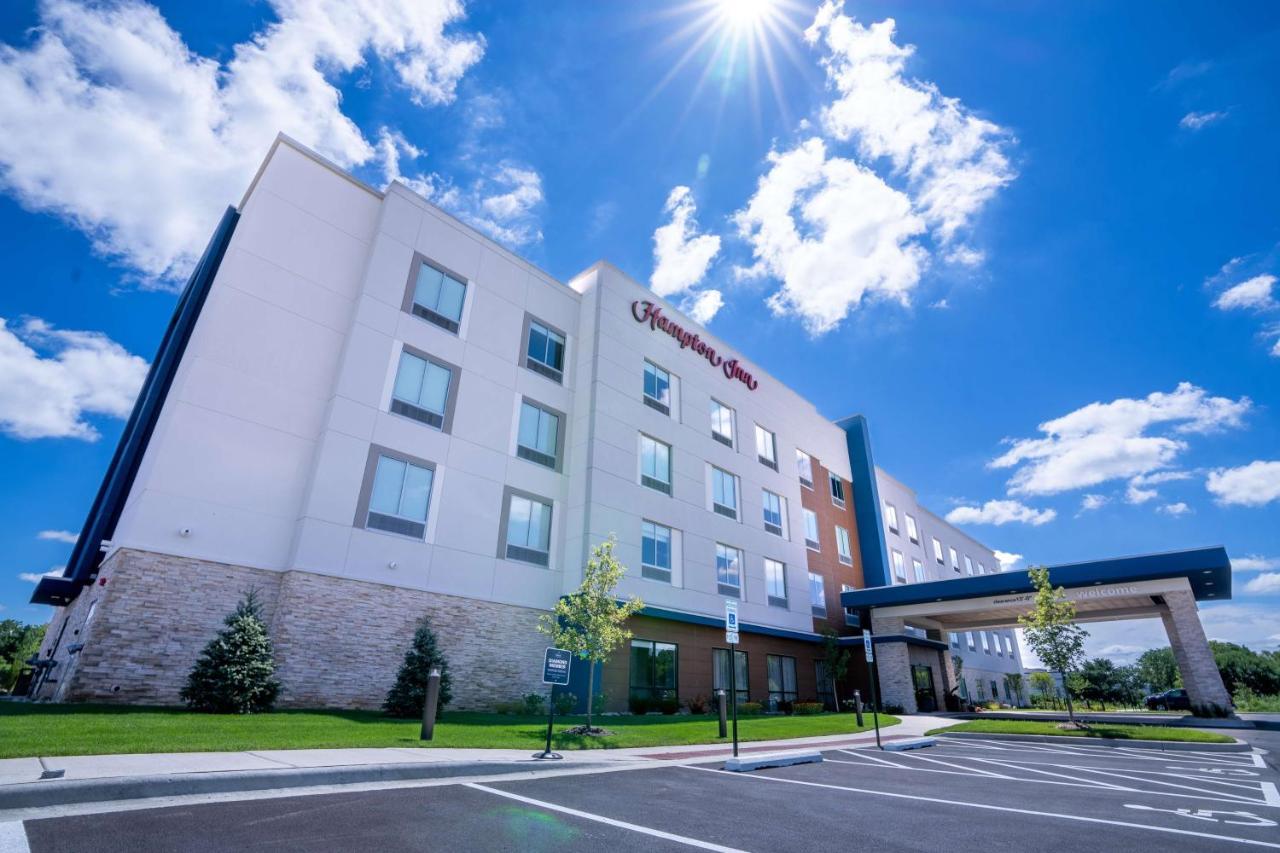 Hampton Inn By Hilton Huntley Chicago Buitenkant foto