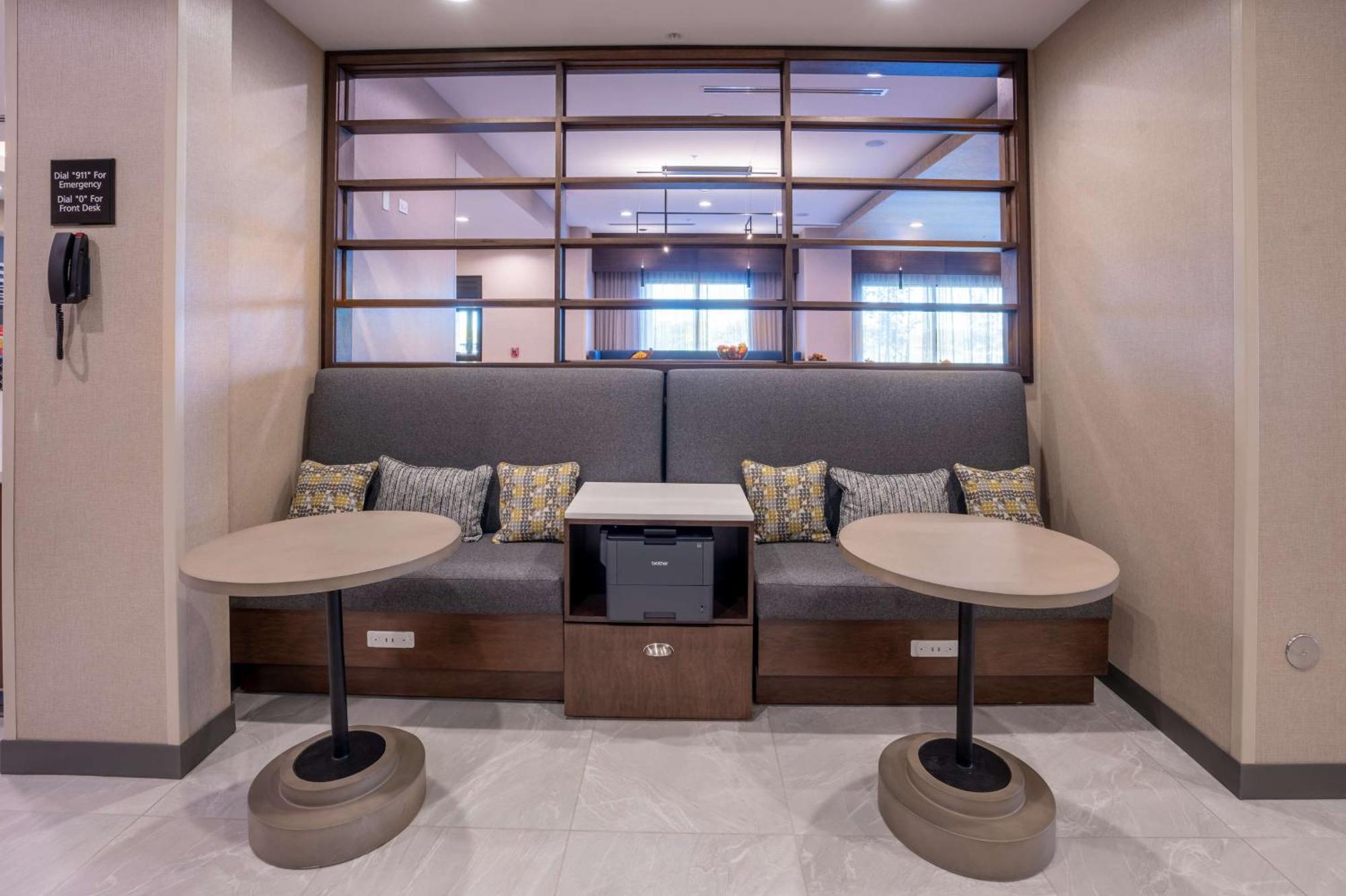 Hampton Inn By Hilton Huntley Chicago Buitenkant foto
