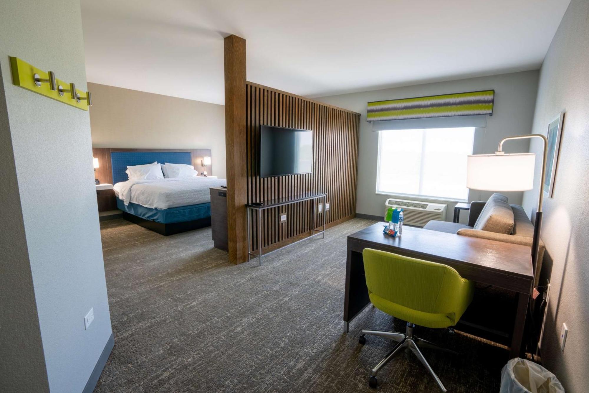 Hampton Inn By Hilton Huntley Chicago Buitenkant foto