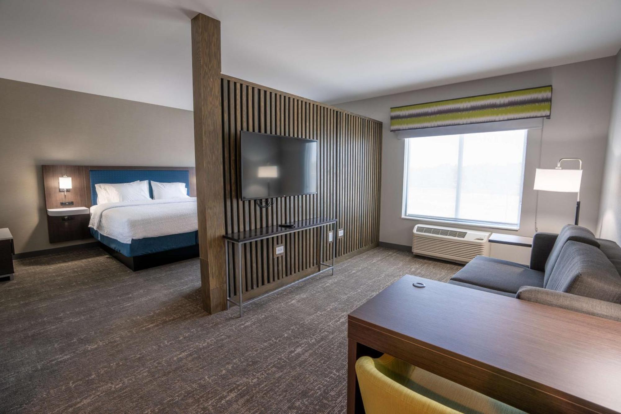 Hampton Inn By Hilton Huntley Chicago Buitenkant foto